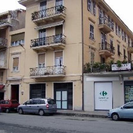Albergo Villagrande Varazze Ngoại thất bức ảnh